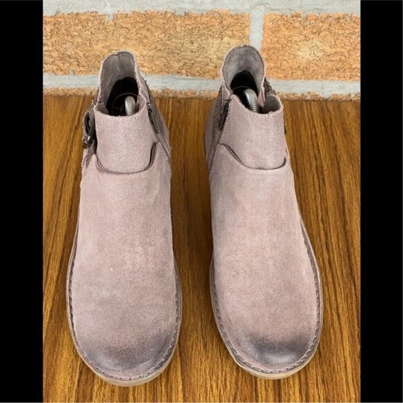 OTBT Women's Rocker Wedge Bootie StoneLeather size 9 - Picture 6 of 10